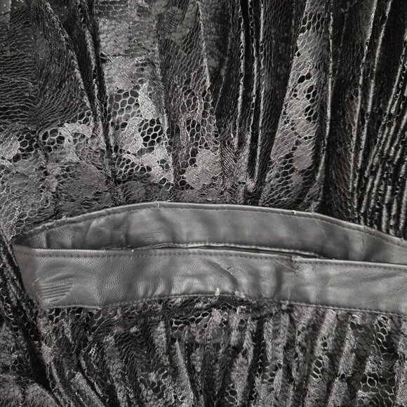 Free People Pretty Pleats Lace Skirt SZ 4 Black - Picture 13 of 14